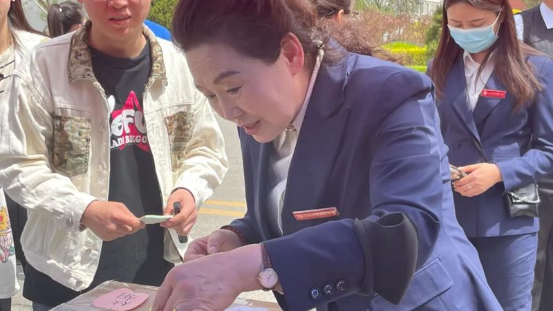 纪录片拍摄设备型号大全：揭秘专业级拍摄利器